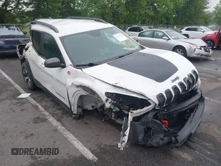 2016 Jeep Cherokee Trailhawk с VIN 1C4PJMBS4GW179121, выставлен на аукционе IAAI как лот 42516635 с пробегом 110 056 миль миль и . История ставок и продаж доступна на DreamBid. Изображение 1.