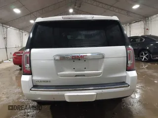2016 GMC Yukon Denali with VIN 1GKS2CKJXGR271605, listed as a IAAI auction lot 41269124 with 172,432 mi miles. Bid and sale history available at carsss.com. Image 16.