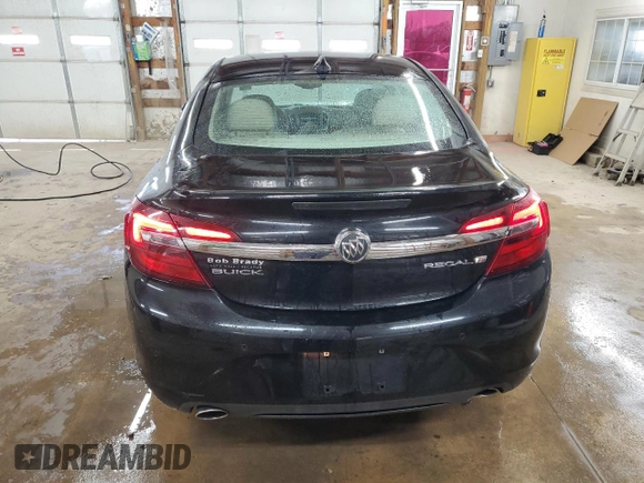 2016 Buick Regal Premium II z VIN 2G4GS5GX4G9131288, wystawiony jako Copart lot #53467445 z przebiegiem 71 260 mil mil oraz Czysty tytuł • Clean title. Historia ofert i sprzedaży dostępna na DreamBid. Obrazek 6.