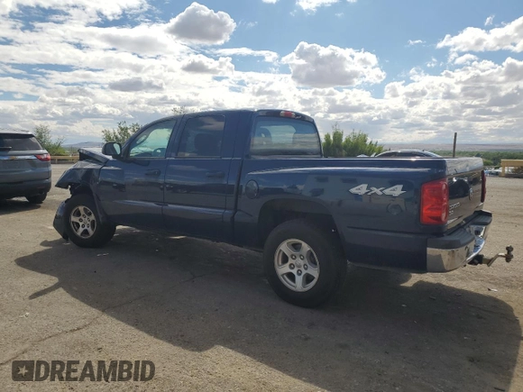 2006 Dodge Dakota SLT z VIN 1D7HW48K26S704816, wystawiony jako Copart lot #56071985 z przebiegiem 105 189 mil mil oraz Szkoda całkowita • Salvage title. Historia ofert i sprzedaży dostępna na DreamBid. Obrazek 2.