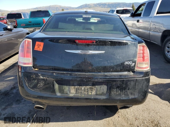 2013 Chrysler 300 with VIN 2C3CCABG6DH572927, listed as a Copart auction lot 44219655 with 0 mi miles and Salvage Title. Bid and sale history available at carsss.com. Image 6.
