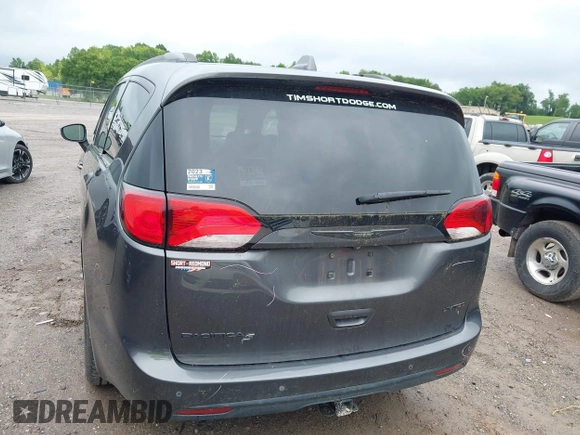 2018 Chrysler Pacifica Limited с VIN 2C4RC1GG4JR295389, выставлен на аукционе IAAI как лот 42330516 с пробегом 127 195 миль миль и . История ставок и продаж доступна на DreamBid. Изображение 16.