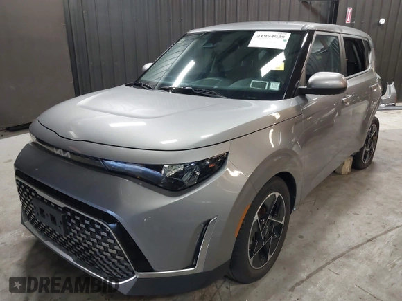 2023 Kia Soul EX with VIN KNDJ33AU5P7855258, listed as a IAAI auction lot 41994939 with 9,164 mi miles. Bid and sale history available at carsss.com. Image 21.