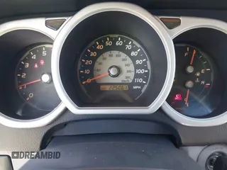 2004 Toyota 4Runner SR5 with VIN JTEBU14R040047039, listed as a IAAI auction lot 41998226 with 225,061 mi miles and . Bid and sale history available at DreamBid. Image 7.