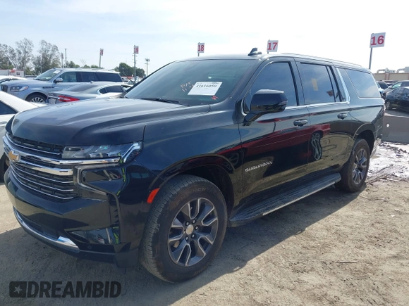 2021 Chevrolet Suburban LT z VIN 1GNSCCKD8MR146950, wystawiony jako IAAI lot #41616059 z przebiegiem 155 060 mil mil oraz . Historia ofert i sprzedaży dostępna na DreamBid. Obrazek 2.