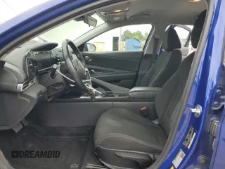 2021 Hyundai Elantra SEL z VIN 5NPLS4AG0MH006061, wystawiony jako Copart lot #56562665 z przebiegiem 62 689 mil mil oraz Szkoda całkowita • Salvage title. Historia ofert i sprzedaży dostępna na DreamBid. Obrazek 7.