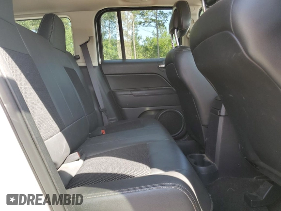 2016 Jeep Patriot Sport z VIN 1C4NJPBA3GD601892, wystawiony jako Copart lot #60680425 z przebiegiem 133 995 mil mil oraz Szkoda całkowita • Salvage title. Historia ofert i sprzedaży dostępna na DreamBid. Obrazek 11.