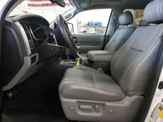 2019 Toyota Sequoia Limited with VIN 5TDJY5G14KS169284, listed as a Copart auction lot 59687854 with 81,162 mi miles and Salvage Title. Bid and sale history available at carsss.com. Image 7.