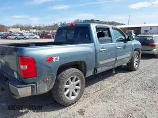 2009 Chevrolet Silverado 1500 LT with VIN 3GCEK23389G168995, listed as a IAAI auction lot 41923951 with 162,623 mi miles and . Bid and sale history available at DreamBid. Image 4.