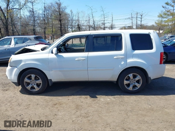 2013 Honda Pilot EX-L with VIN 5FNYF4H5XDB075692, listed as a IAAI auction lot 42073807 with 154,824 mi miles and . Bid and sale history available at carsss.com. Image 14.