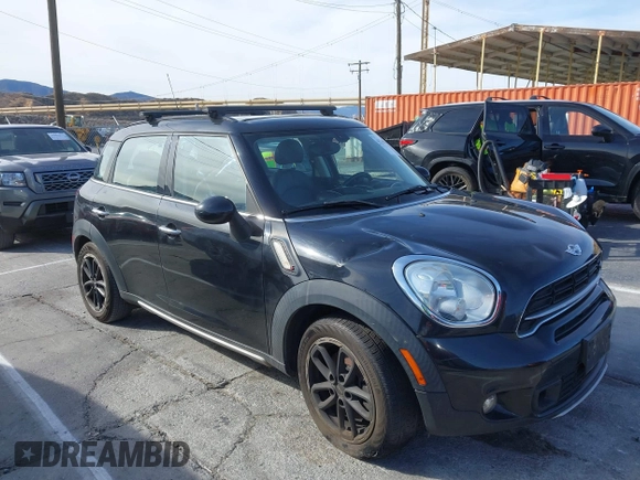 2015 MINI Countryman S with VIN WMWZC3C55FWT04354, listed as a IAAI auction lot 41346143 with Not provided miles and . Bid and sale history available at DreamBid. Image 1.