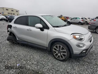 2016 FIAT 500X Trekking Plus with VIN ZFBCFXET1GP377528, listed as a Copart auction lot 83615184 with 112,183 mi miles and Salvage title. Bid and sale history available at DreamBid. Image 4.