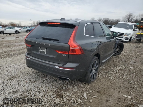 2020 Volvo XC60 Inscription with VIN YV4102RL2L1428953, listed as a Copart auction lot 46364115 with 71,798 mi miles and Salvage title. Bid and sale history available at DreamBid. Image 3.