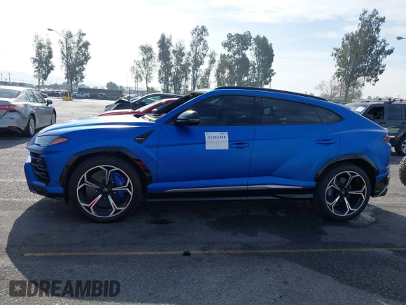 2020 Lamborghini Urus z VIN ZPBUA1ZL5LLA10133, wystawiony jako IAAI lot #41163414 z przebiegiem 31 722 mil mil oraz . Historia ofert i sprzedaży dostępna na DreamBid. Obrazek 15.