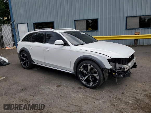 2014 Audi allroad Premium Plus with VIN WA1UFAFL5EA118080, listed as a Copart auction lot 60745744 with 78,962 mi miles and Salvage Title. Bid and sale history available at carsss.com. Image 4.