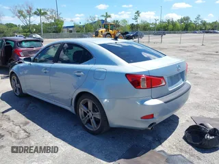 2011 Lexus IS 250 с VIN JTHBF5C21B2101006, выставлен на аукционе IAAI как лот 42267256 с пробегом 96 229 миль миль и . История ставок и продаж доступна на DreamBid. Изображение 3.