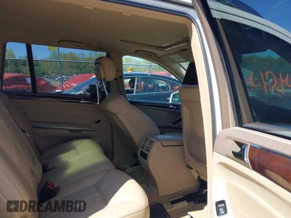 2011 Mercedes-Benz GL-Class GL 450 with VIN 4JGBF7BE4BA667350, listed as a IAAI auction lot 42148010 with 253,571 mi miles. Bid and sale history available at carsss.com. Image 8.