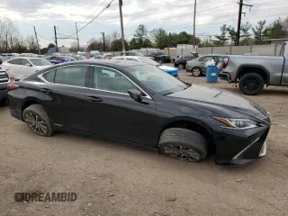 2021 Lexus ES with VIN 58ADA1C17MU008379, listed as a Copart auction lot 48356005 with 52,997 mi miles and Salvage Title. Bid and sale history available at carsss.com. Image 4.