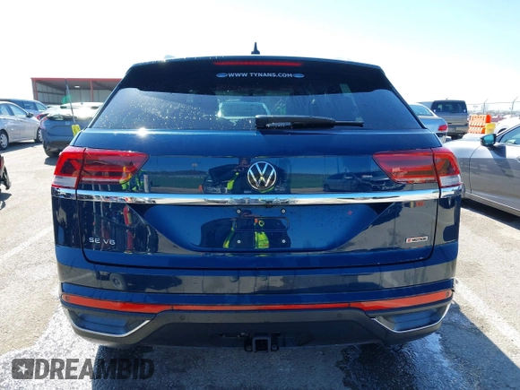 2021 Volkswagen Atlas SE z VIN 1V2KE2CA7MC220524, wystawiony jako IAAI lot #42017287 z przebiegiem 29 380 mil mil oraz . Historia ofert i sprzedaży dostępna na DreamBid. Obrazek 16.