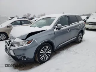 2020 Mitsubishi Outlander ES z VIN JA4AZ3A35LZ043926, wystawiony jako Copart lot #45321105 z przebiegiem 99 569 mil mil oraz Szkoda całkowita • Salvage title. Historia ofert i sprzedaży dostępna na DreamBid. Obrazek 1.