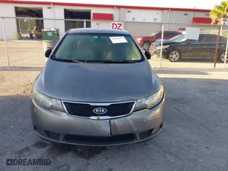 2011 Kia Forte 5-Door EX with VIN KNAFU5A2XB5417673, listed as a IAAI auction lot 41825573 with 129,811 mi miles. Bid and sale history available at carsss.com. Image 12.