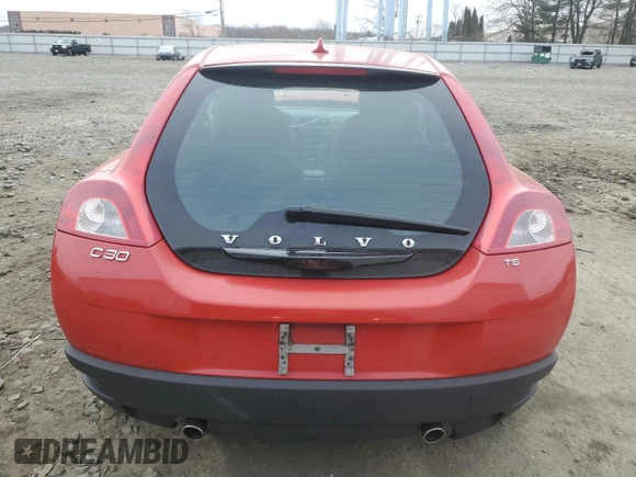 2009 Volvo C30 z VIN YV1MK672992142333, wystawiony jako Copart lot #47728015 z przebiegiem 110 622 mil mil oraz Szkoda całkowita • Salvage title. Historia ofert i sprzedaży dostępna na DreamBid. Obrazek 6.
