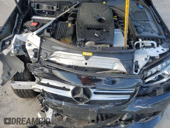 2015 Mercedes-Benz C-Class C 300 Luxury with VIN 55SWF4KB3FU048681, listed as a Copart auction lot 52178075 with 91,107 mi miles and Salvage Title. Bid and sale history available at carsss.com. Image 12.
