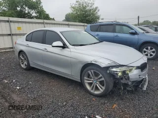 2018 BMW 3 Series 330i with VIN WBA8B9G50JNU98561, listed as a Copart auction lot 61293325 with 106,656 mi miles and Clean title. Bid and sale history available at DreamBid. Image 4.