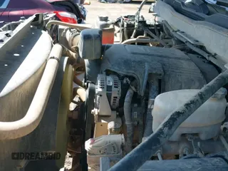 2019 Chevrolet Silverado 2500HD Work Truck z VIN 1GC1KREG8KF172267, wystawiony jako IAAI lot #41931638 z przebiegiem 190 060 mil mil oraz . Historia ofert i sprzedaży dostępna na DreamBid. Obrazek 23.