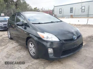 2010 Toyota Prius II with VIN JTDKN3DU6A0181406, listed as a IAAI auction lot 41512820 with 204,839 mi miles. Bid and sale history available at carsss.com. Image 1.