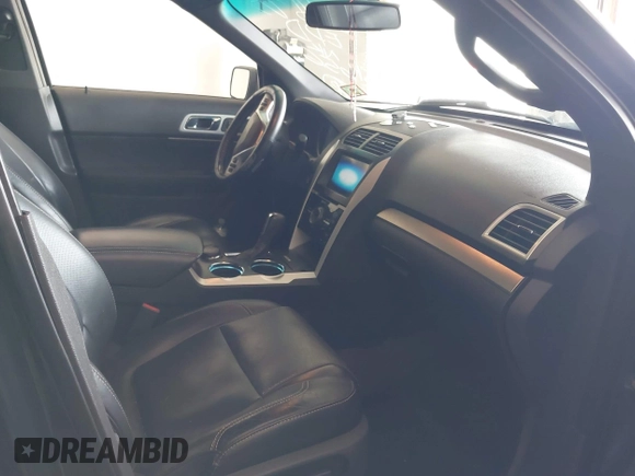 2013 Ford Explorer Sport with VIN 1FM5K8GT0DGC51656, listed as a IAAI auction lot 42562313 with 176,409 mi miles and . Bid and sale history available at DreamBid. Image 5.