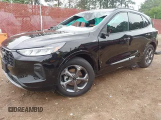2024 Ford Escape ST-Line with VIN 1FMCU0MZ3RUA57188, listed as a IAAI auction lot 41952211 with 13,024 mi miles and . Bid and sale history available at DreamBid. Image 18.