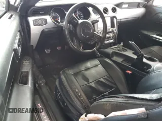 2015 Ford Mustang GT z VIN 1FA6P8CF0F5300563, wystawiony jako Copart lot #51915865 z przebiegiem 123 168 mil mil oraz Szkoda całkowita • Salvage title. Historia ofert i sprzedaży dostępna na DreamBid. Obrazek 8.