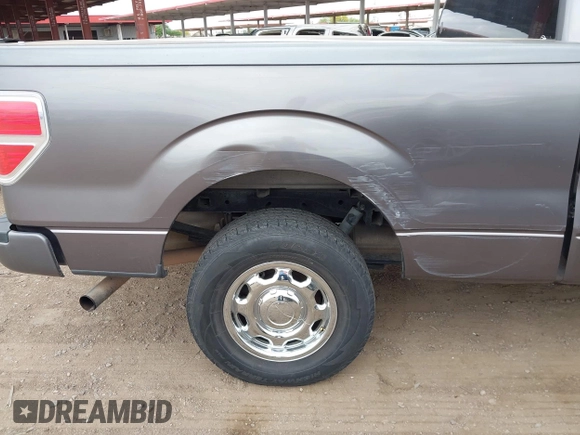 2014 Ford F-150 XL with VIN 1FTFX1ET0EKD77616, listed as a IAAI auction lot 42210217 with 195,715 mi miles and . Bid and sale history available at carsss.com. Image 6.