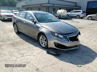 2013 Kia Optima EX z VIN 5XXGN4A73DG228548, wystawiony jako Copart lot #62209395 z przebiegiem 142 692 mil mil oraz Szkoda całkowita • Salvage title. Historia ofert i sprzedaży dostępna na DreamBid. Obrazek 13.