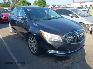 2015 Buick LaCrosse Premium I with VIN 1G4GD5G36FF286261, listed as a IAAI auction lot 42146571 with 162,478 mi miles. Bid and sale history available at carsss.com. Image 1.
