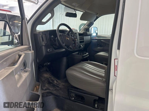 2021 Chevrolet Express Cargo with VIN 1GCWGAFP2M1309369, listed as a IAAI auction lot 42677849 with 115,510 mi miles and . Bid and sale history available at DreamBid. Image 5.