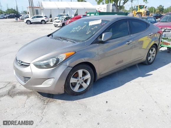 2013 Hyundai Elantra Limited with VIN 5NPDH4AEXDH312198, listed as a IAAI auction lot 41894183 with 182,882 mi miles. Bid and sale history available at carsss.com. Image 2.