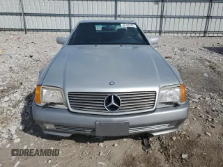 1991 Mercedes-Benz 300 with VIN WDBFA61E1MF022918, listed as a Copart auction lot 46788785 with 262,144 mi miles and Salvage Title. Bid and sale history available at DreamBid. Image 5.