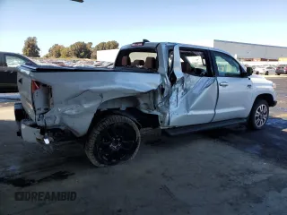 2021 Toyota Tundra Platinum z VIN 5TFAY5F14MX963197, wystawiony jako Copart lot #56002725 z przebiegiem 84 941 mil mil oraz Szkoda całkowita • Salvage title. Historia ofert i sprzedaży dostępna na DreamBid. Obrazek 3.