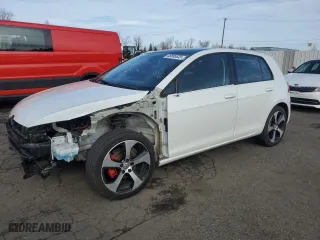 2020 Volkswagen Golf TSI with VIN 3VWW57AU8LM005936, listed as a Copart auction lot 46885635 with 39,815 mi miles and Salvage Title. Bid and sale history available at carsss.com. Image 1.