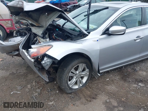 2013 Acura ILX Hybrid Technology z VIN 19VDE3F78DE302392, wystawiony jako IAAI lot #42207701 z przebiegiem 174 587 mil mil oraz . Historia ofert i sprzedaży dostępna na DreamBid. Obrazek 18.