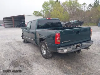 2006 Chevrolet Silverado 1500 LT2 with VIN 2GCEC13Z761319227, listed as a IAAI auction lot 41791080 with 302,075 mi miles. Bid and sale history available at carsss.com. Image 3.
