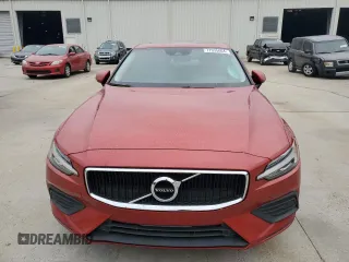 2019 Volvo S60 Momentum with VIN 7JR102FK5KG005814, listed as a Copart auction lot 77935604 with 81,922 mi miles and Salvage Title. Bid and sale history available at carsss.com. Image 5.