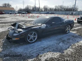 1999 Chevrolet Corvette with VIN 1G1YY22G1X5116993, listed as a Copart auction lot 45630615 with 92,518 mi miles and Salvage Title. Bid and sale history available at carsss.com. Image 1.