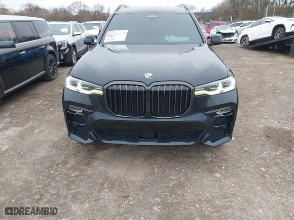 2022 BMW X7 xDrive40i with VIN 5UXCW2C08N9L13169, listed as a IAAI auction lot 41726947 with 59,752 mi miles. Bid and sale history available at carsss.com. Image 13.