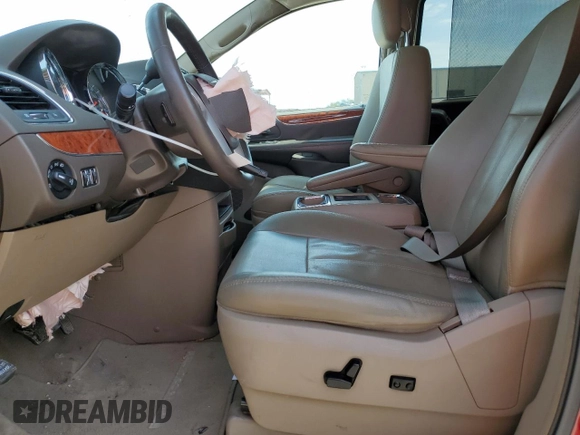 2015 Chrysler Town & Country Touring with VIN 2C4RC1BG3FR752854, listed as a Copart auction lot 50711315 with 156,156 mi miles and Salvage Title. Bid and sale history available at carsss.com. Image 7.