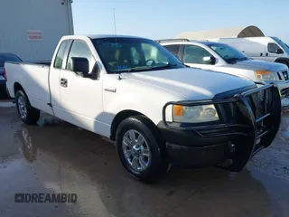 2005 Ford F-150 XL with VIN 1FTPF125X5NB71697, listed as a IAAI auction lot 41755289 with 314,105 mi miles. Bid and sale history available at carsss.com. Image 1.