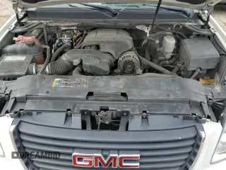 2008 GMC Yukon SLT w/4SA with VIN 1GKFK13068J202051, listed as a Copart auction lot 43510655 with 176,853 mi miles and Salvage Title. Bid and sale history available at carsss.com. Image 12.