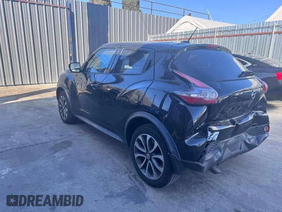 2017 Nissan Juke S with VIN JN8AF5MR8HT702087, listed as a Copart auction lot 47891465 with 70,184 mi miles and Clean Title. Bid and sale history available at DreamBid. Image 3.